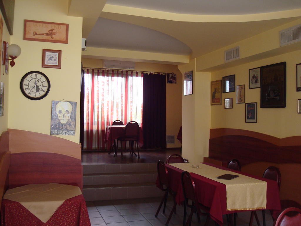 Pensiunea Marc Suceava Extérieur photo