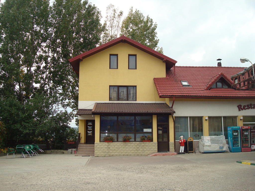 Pensiunea Marc Suceava Extérieur photo